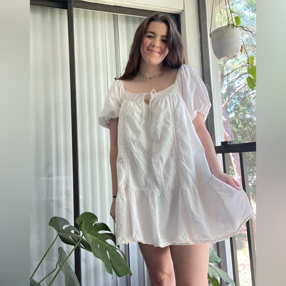 Puff sleeve spring time dress!